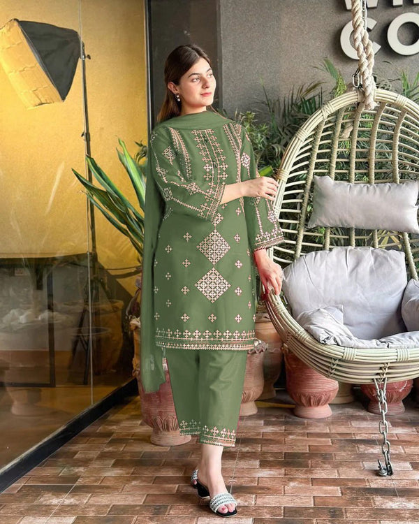 Embroidered Stiched Cotton 3PC Suit with Chiffon Dupatta ✨