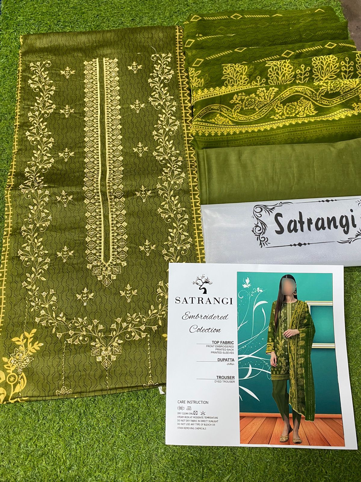 Embroidered Lawn Suit with Chiffon Dupatta – 3PCS Set Unstitched