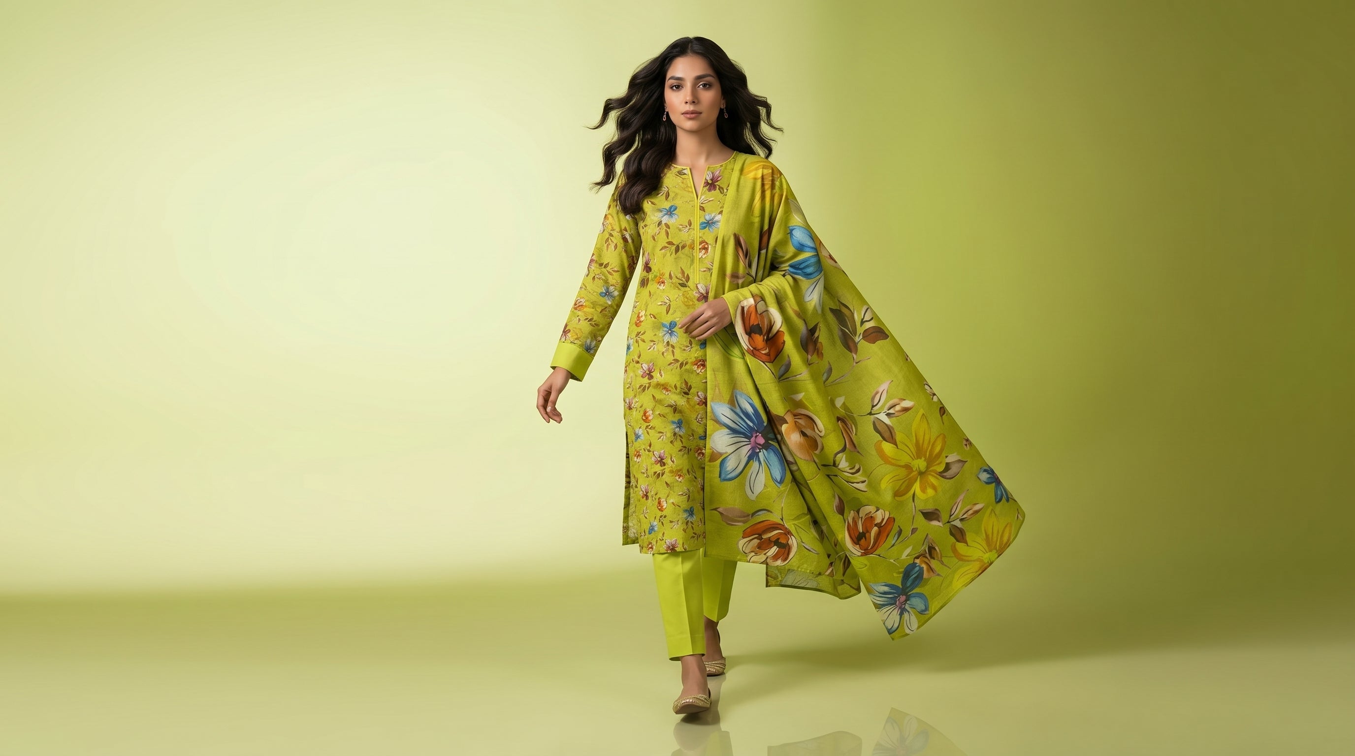 Zareen 3 Piece Printed Lawn Suit