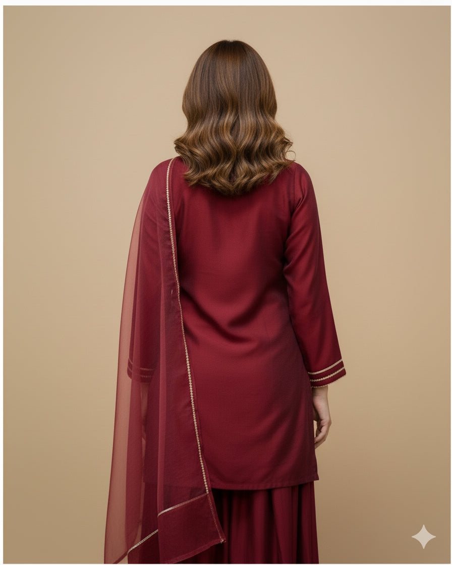 Elegant Farshi 3-Piece Dress – Traditional Handcrafted Pakistani Formal Wear