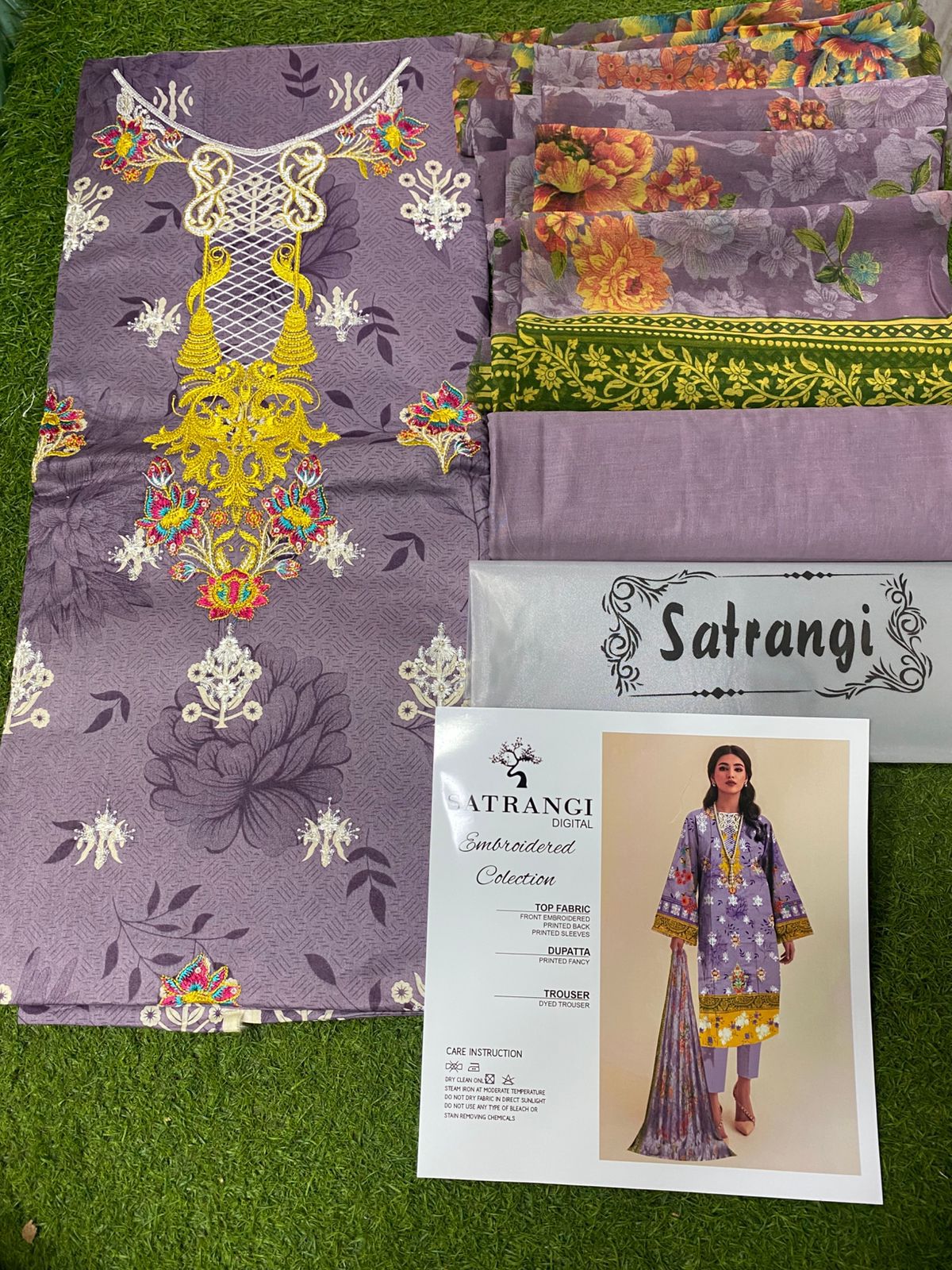 Embroidered Lawn Suit with Chiffon Dupatta – 3PCS Set Unstitched