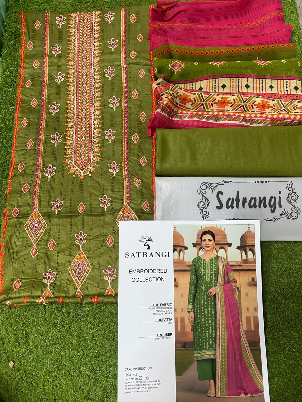 Embroidered Lawn Suit with Chiffon Dupatta – 3PCS Set Unstitched