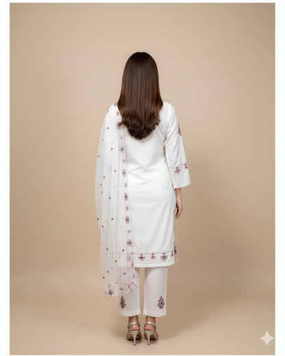 Elegant Embroidered Cotton 3-Piece Suit with Chiffon Dupatta