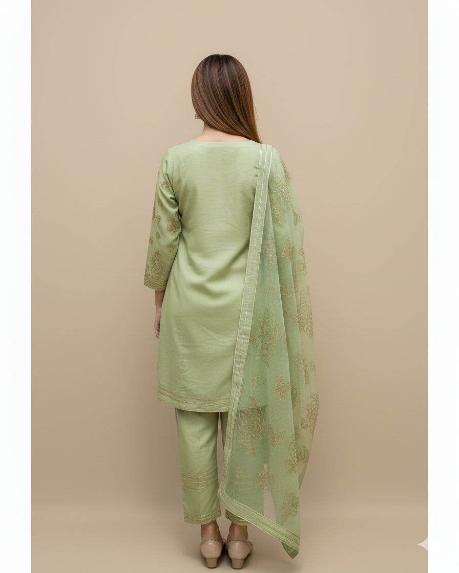 Elegant Embroidered Cotton 3-Piece Suit with Chiffon Dupatta