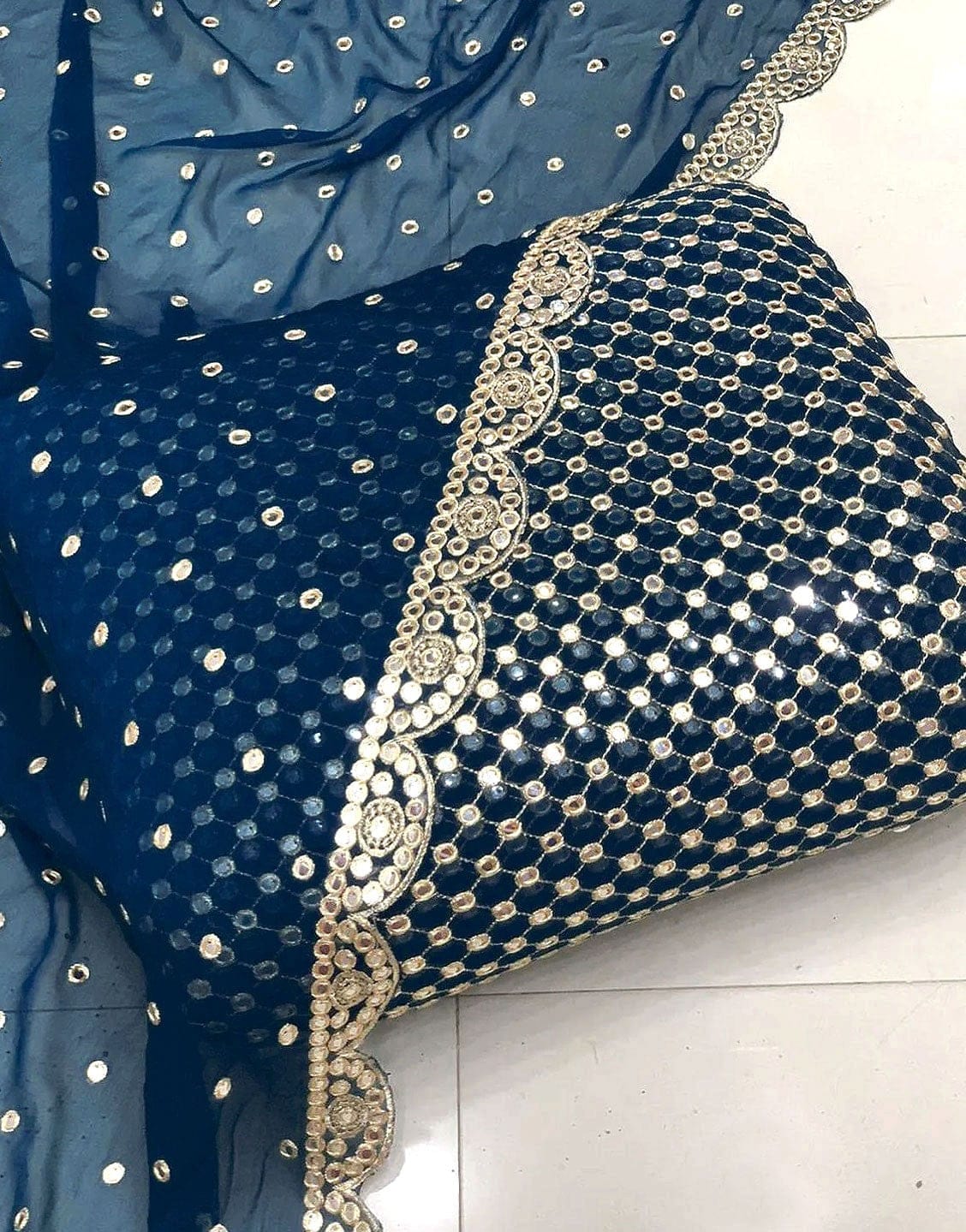 🌟 Hiba Bukhari Most Viral 9MM Chiffon 3-Piece Dress 🌟